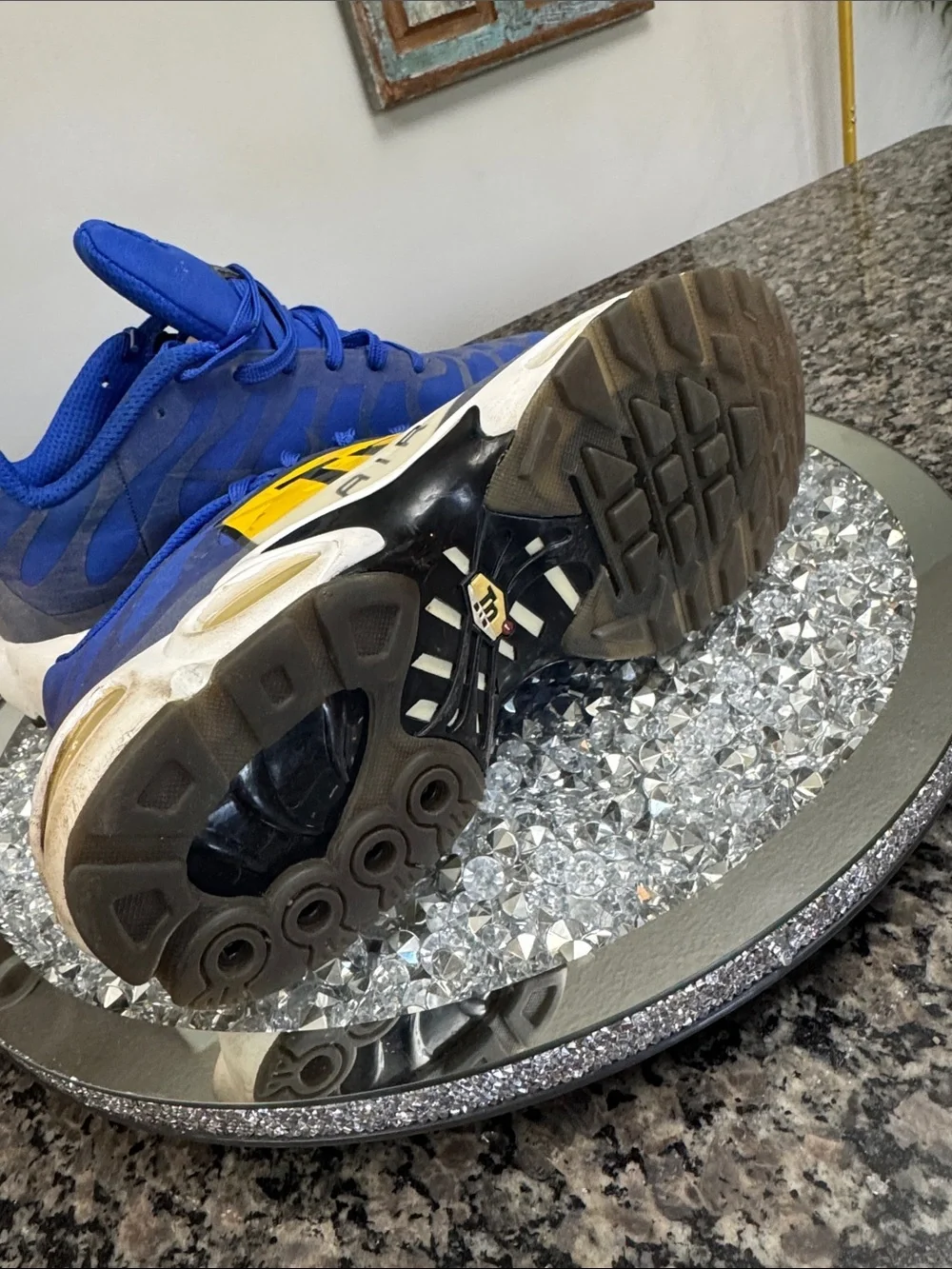 Nike TN Air Sneakers EUC 9.5
